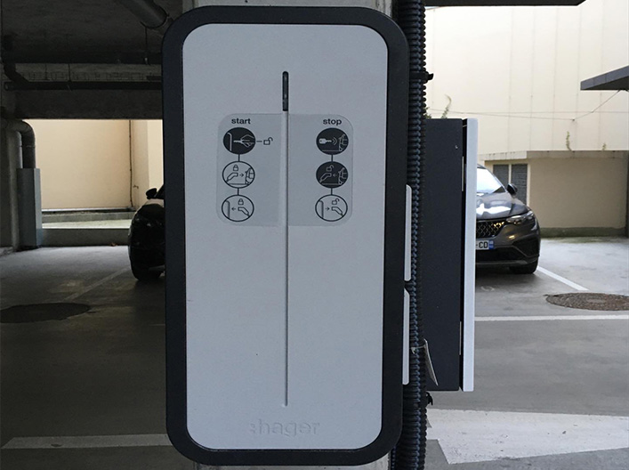 Installateur borne IRVE Bordeaux métropole